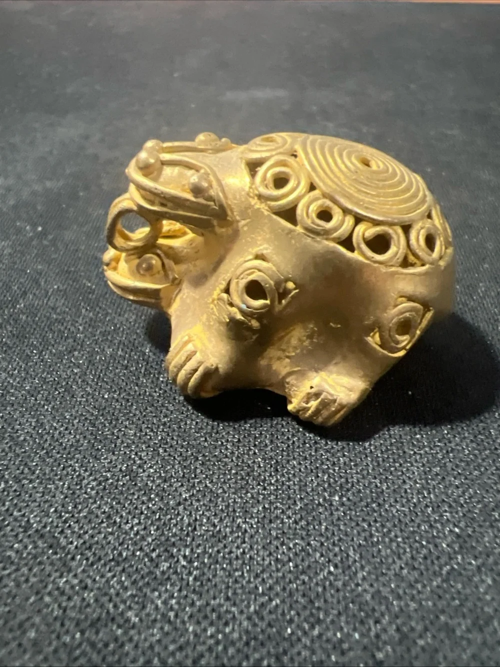 TUMBAGA Gold & Copper Alloy Zoomorphic Figurine/Pendant Columbian Art